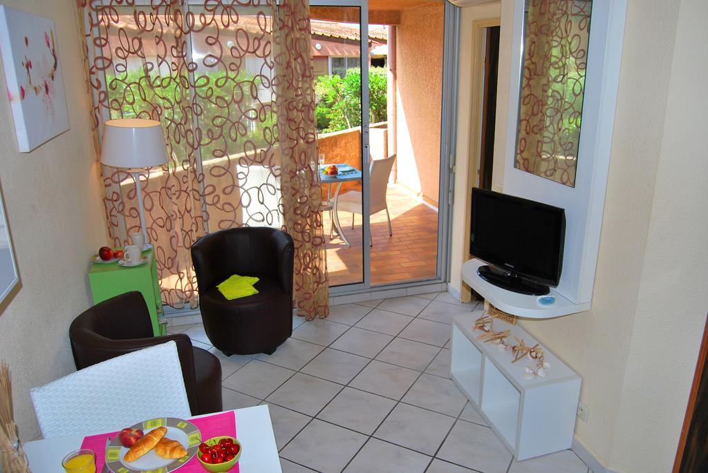 Lagrange Grand Bleu Vacances – Résidence Les Jardins de Neptune Saint-Cyprien  Esterno foto